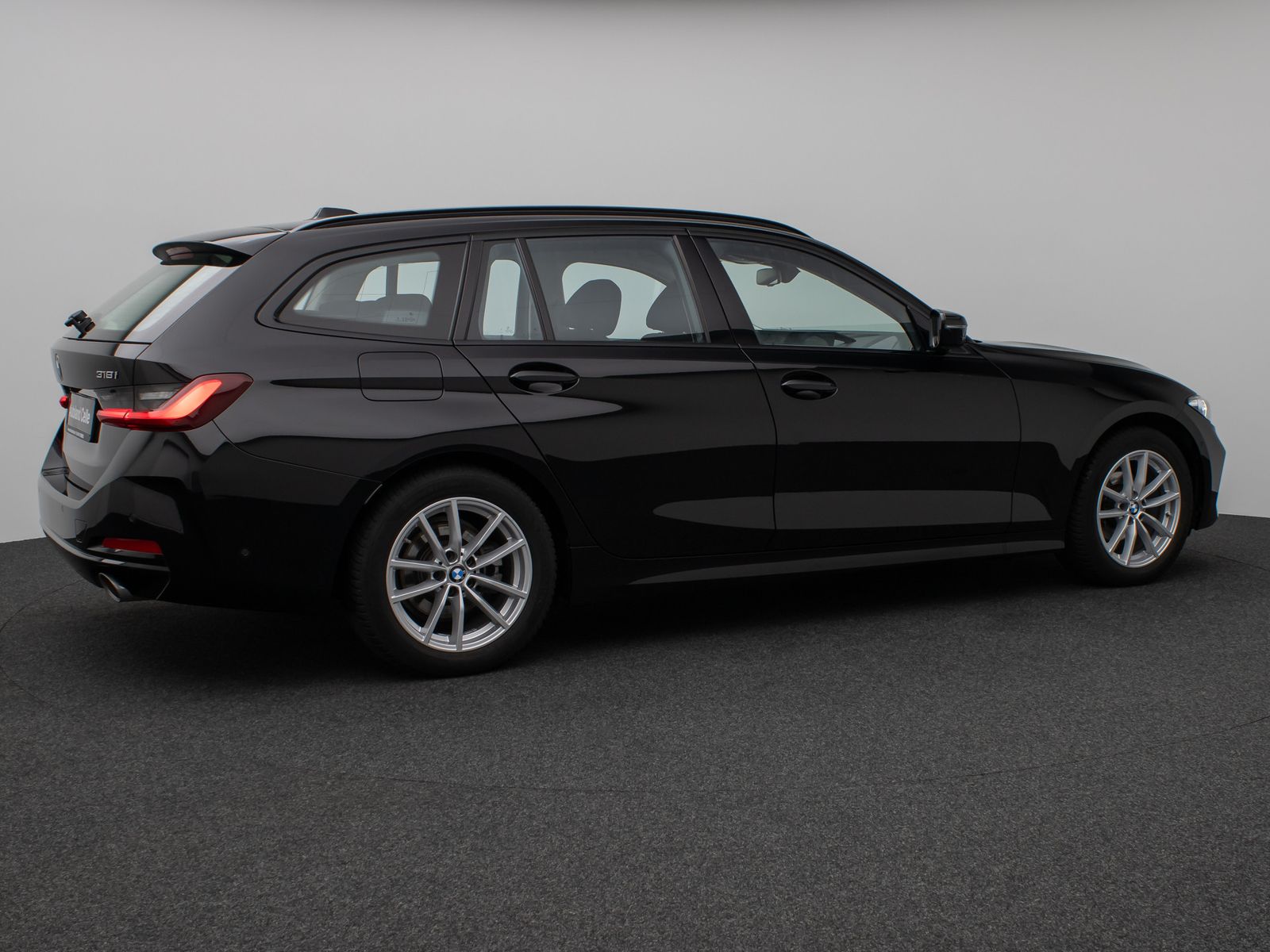 Fahrzeugabbildung BMW 318i Kamera DAB CockPit+ Alarm Geschwindigkeitsr