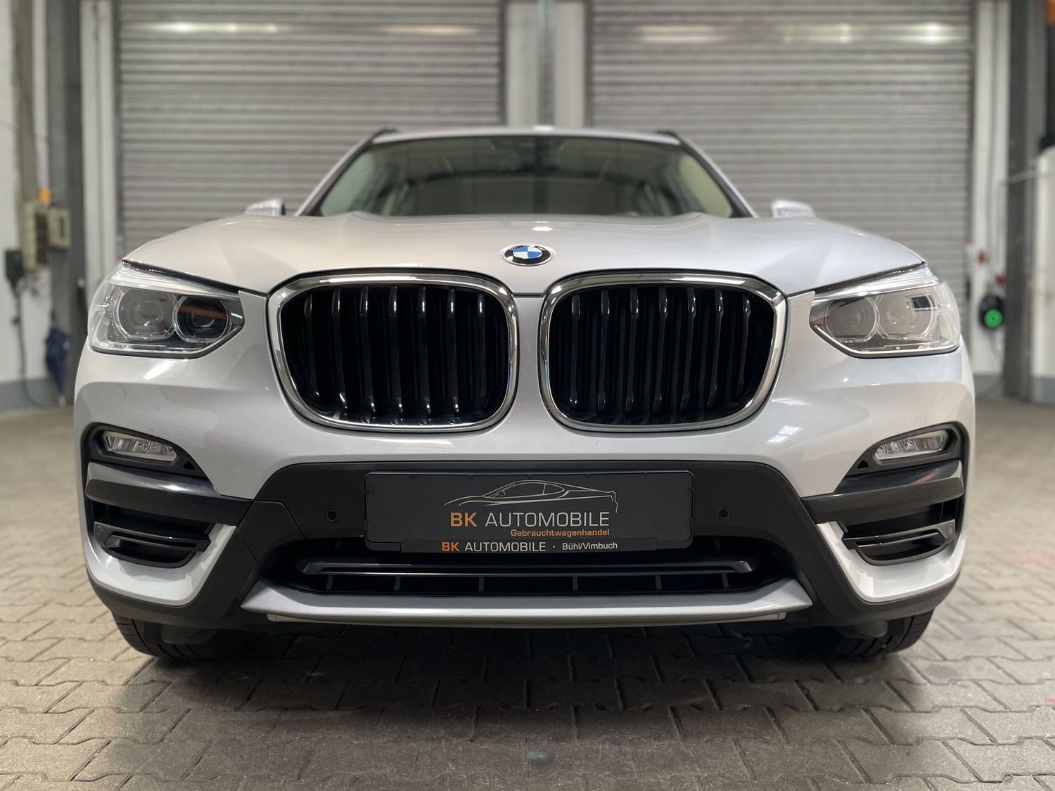 Fahrzeugabbildung BMW X3 xDrive 20 i Advantage #LED#Pano#Kamera#Tempo