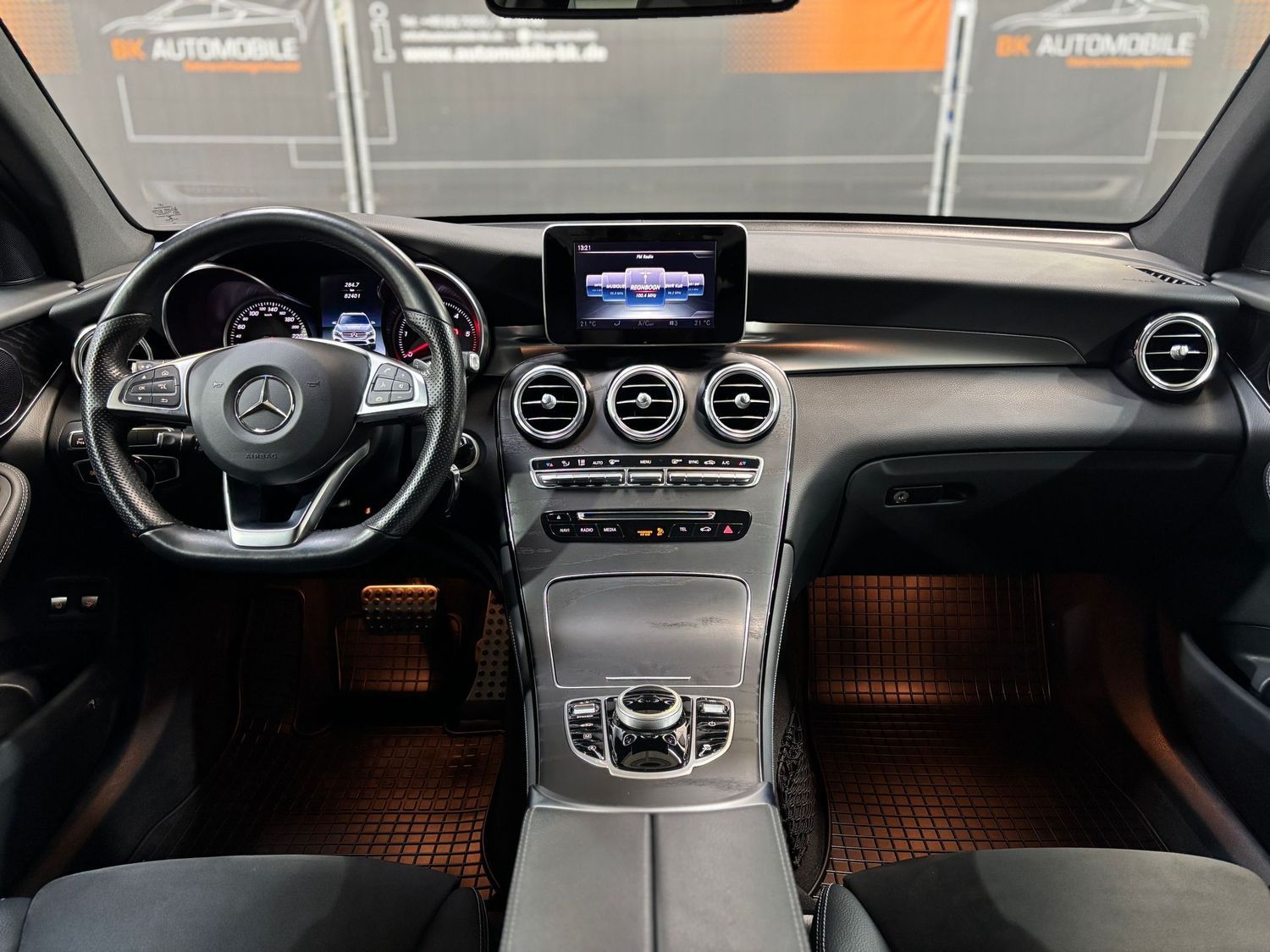 Fahrzeugabbildung Mercedes-Benz GLC 220 d 4M AMG#LED#360°#Alcantara#Tempomat#Luf