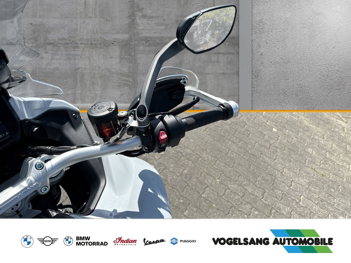 Fahrzeugabbildung Ducati Multistrada V4 S, Koffer,/Topcase, Voll-LED, Key