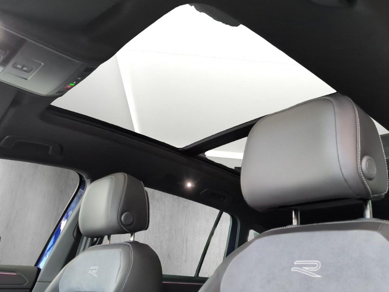 Tiguan R-Line 2.0 TSI DSG 4MOTION Klima Navi