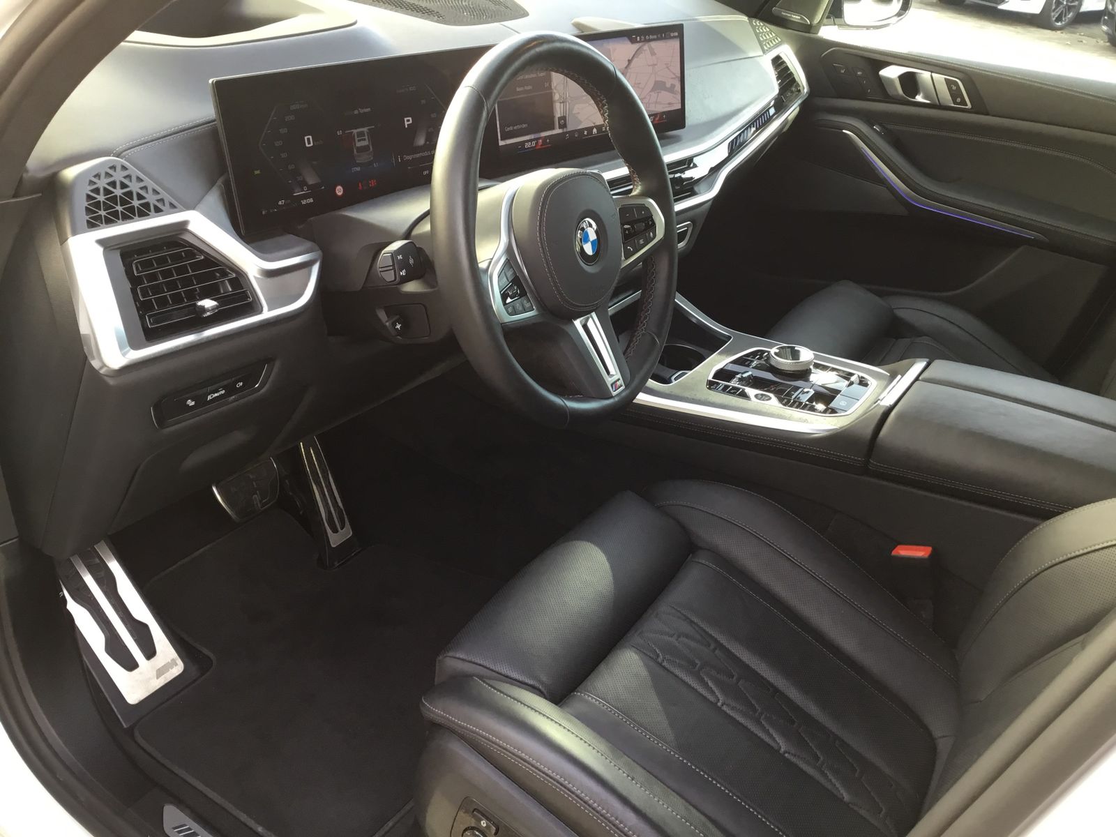 BMW X7 M60 - Bild 11