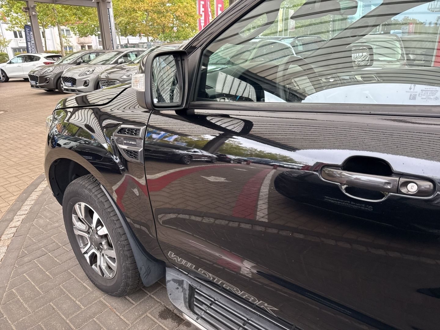 Fahrzeugabbildung Ford Ranger Wildtrak DoKa 4x4 AHK Navi Leder LED ACC