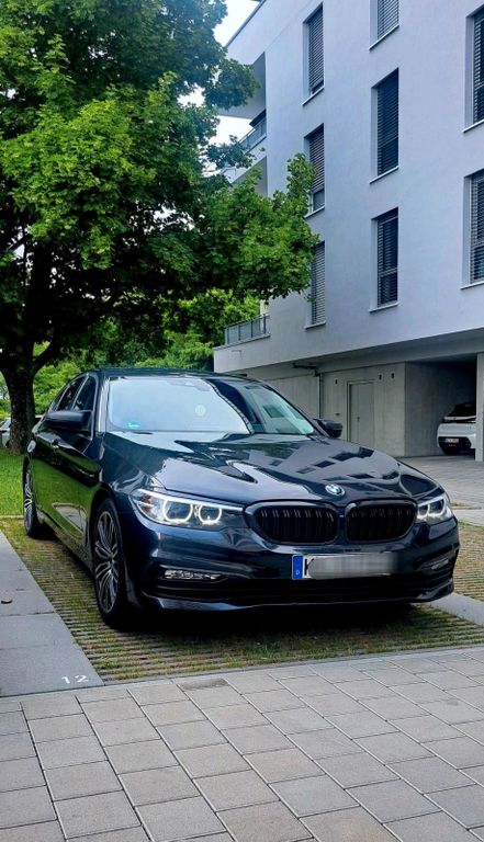 Image of BMW 520