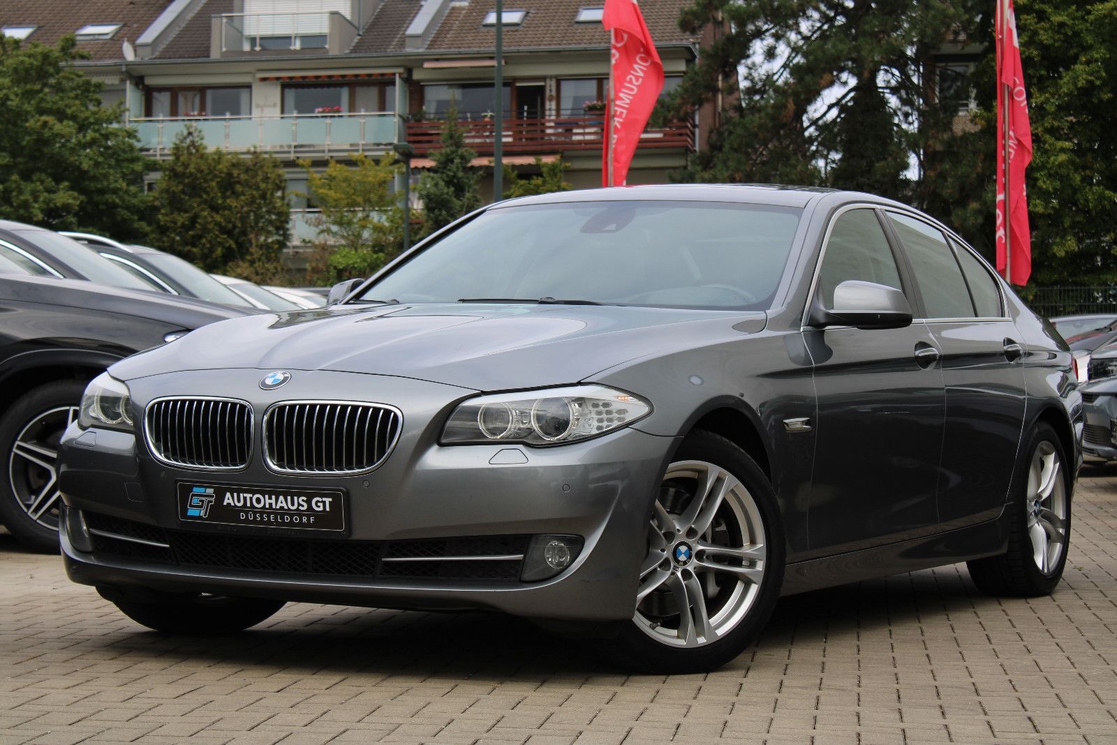 BMW BMW 530d/Glasd/Leder/SoftCl/HuD/Navi/Klima/Sitzhzg