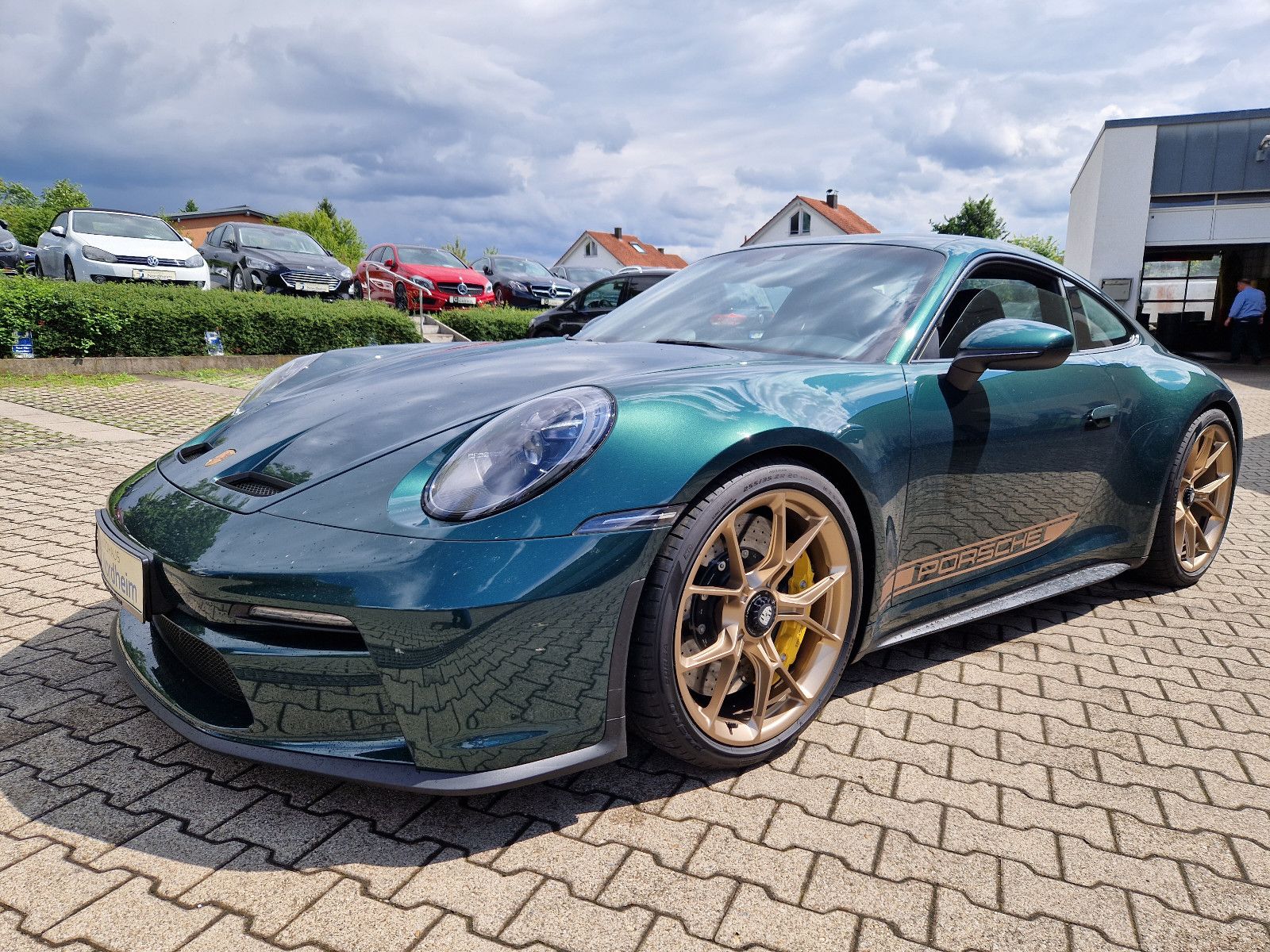 PORSCHE 992 911 GT3 mit Touring Paket Lift/PCCB/PDK
