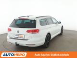 Volkswagen Passat 2.0 TDI Comfortline BlueMotion*NAVI*ACC* - VW Passat Gebrauchtwagen in Stuttgart