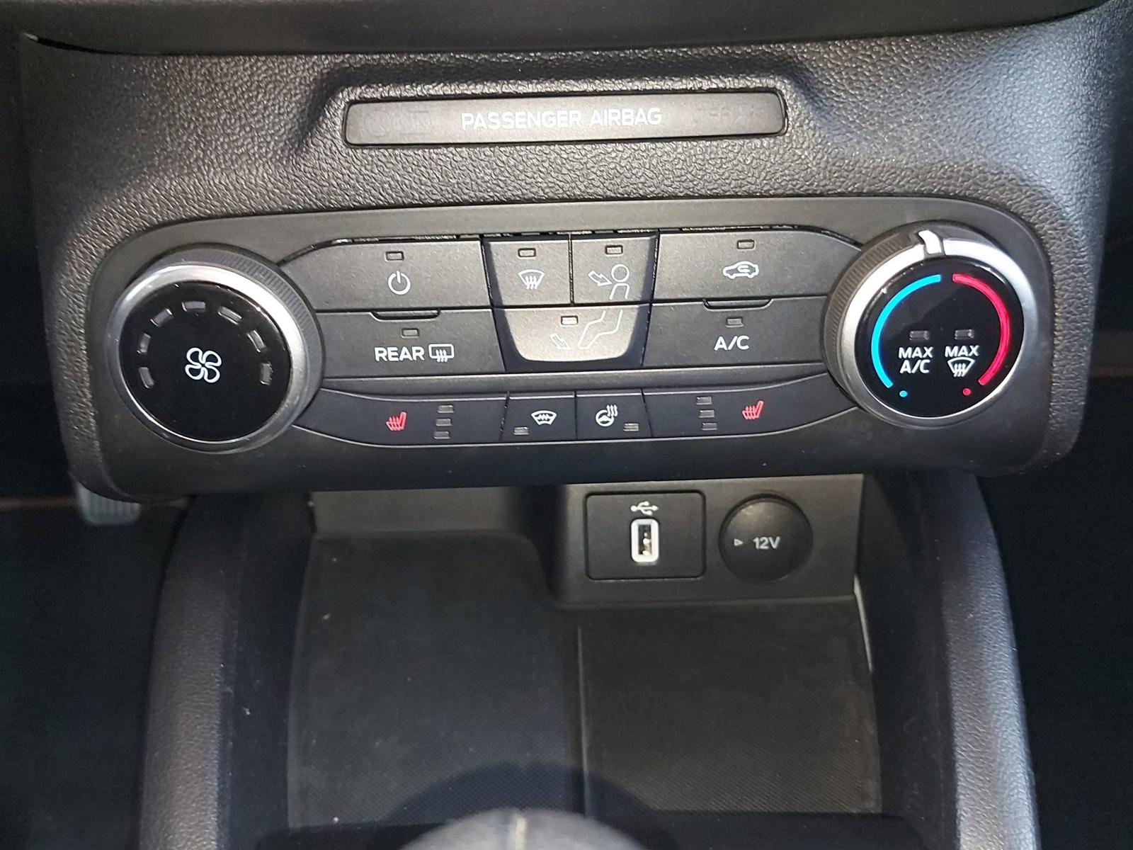 Ford Focus Cool&Connect