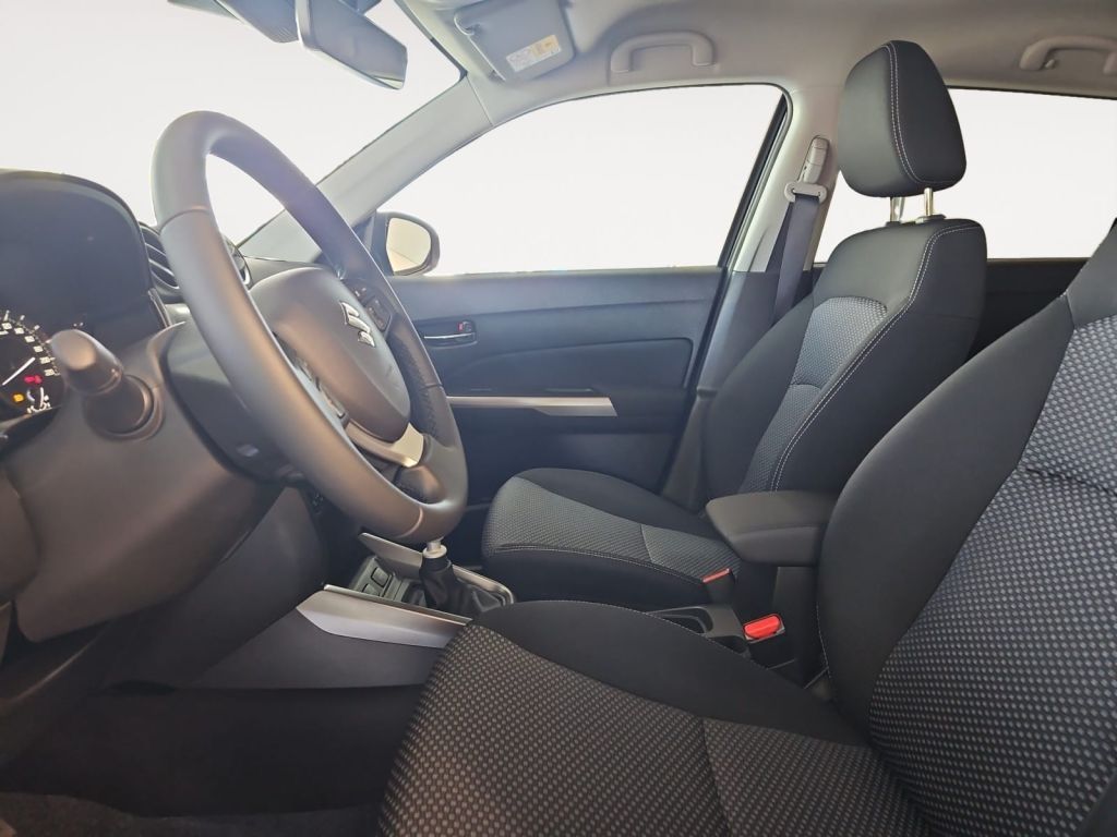 Fahrzeugabbildung Suzuki Vitara 1.4 Allrad Comfort Navigation LED Scheinw