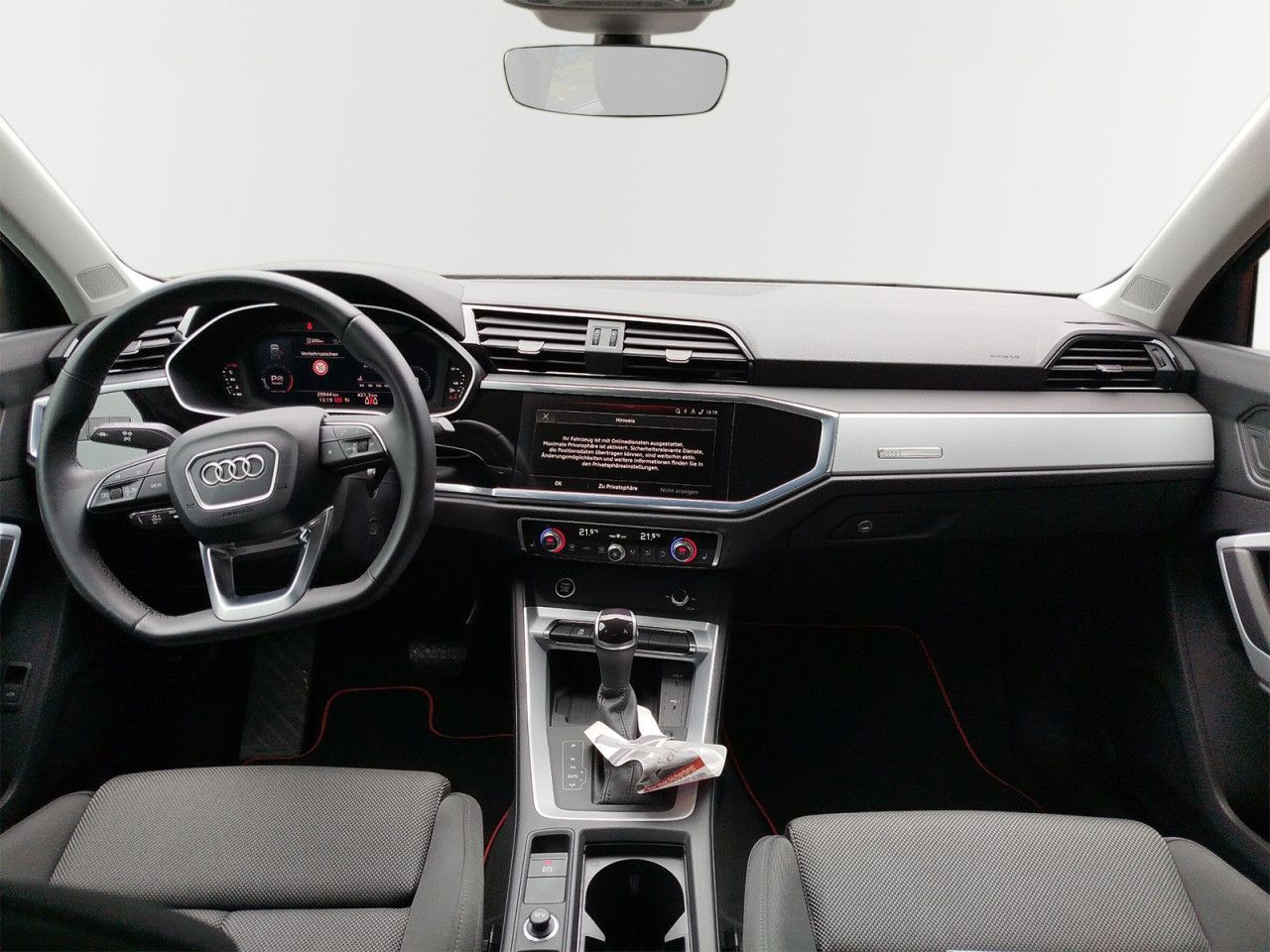 Fahrzeugabbildung Audi Q3 SUV advanced 35 TFSI 110(150) kW(PS) S tronic