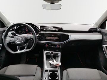 Audi Q3 - 10