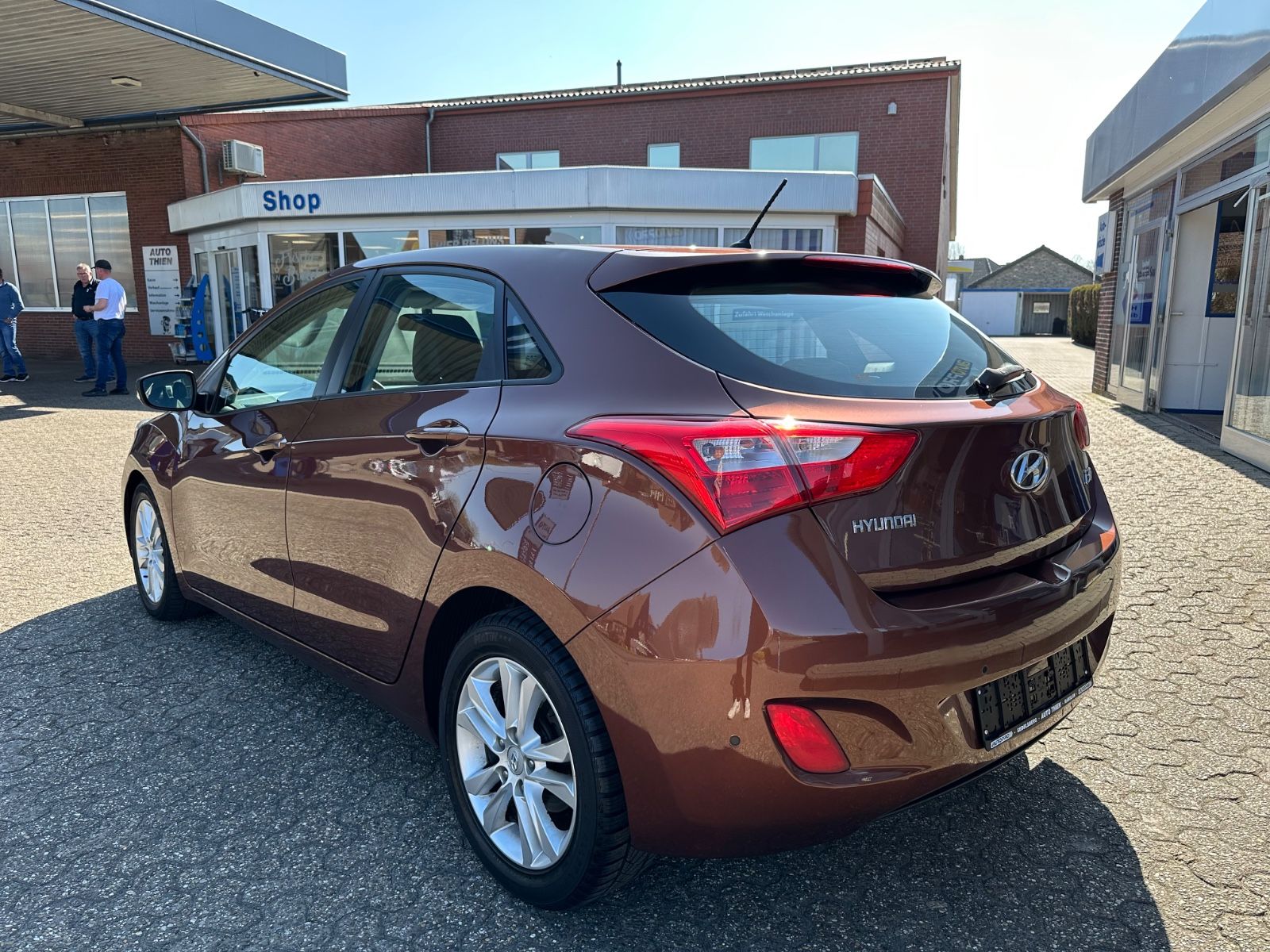Fahrzeugabbildung Hyundai i30 1.4 Intro Edition Shzg/GJR/Klimaautom/LM16"