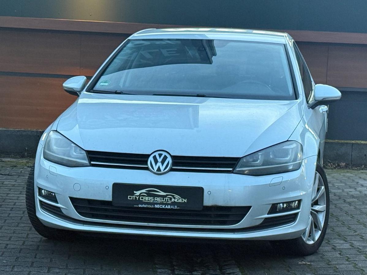 Volkswagen Golf VII Highline BMT +AUTOMATIK+RFK+SHZ+TMPMT+