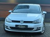 Volkswagen Golf VII Highline BMT +AUTOMATIK+RFK+SHZ+TMPMT+ - Volkswagen Golf aus 2012: Vii