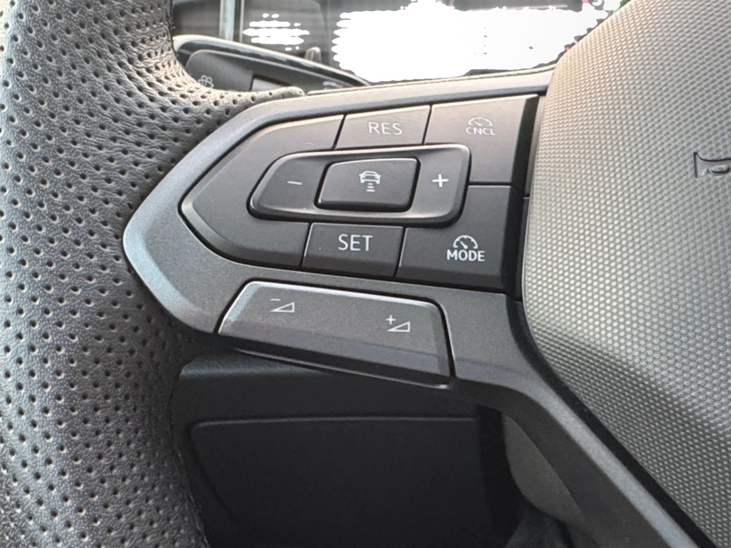 Passat 2.0 TDI 4M R-LINE SIGNATURE