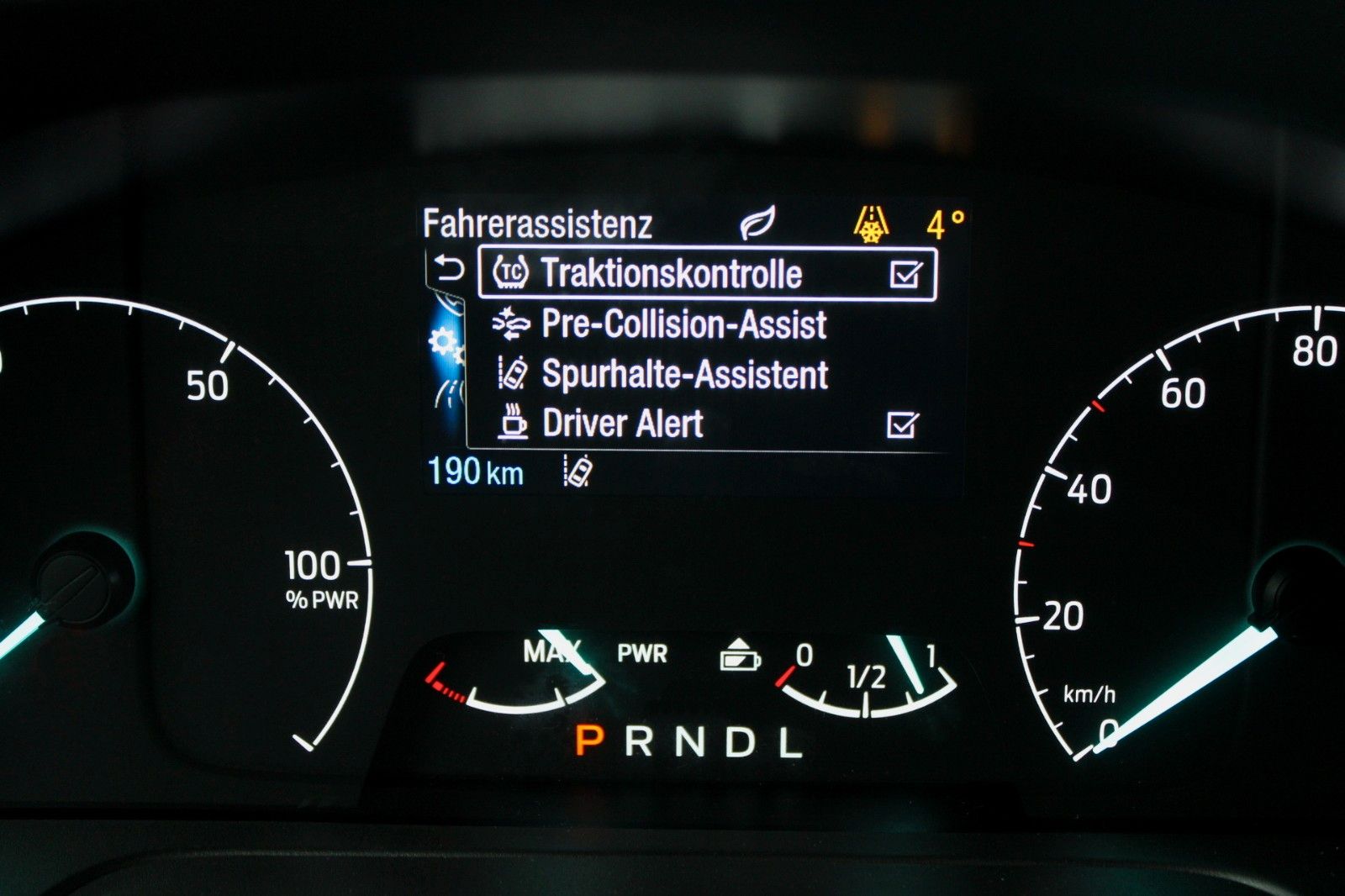 Fahrzeugabbildung Ford e-Transit 350 L3H2 TREND ELEKTRO + Technologie P