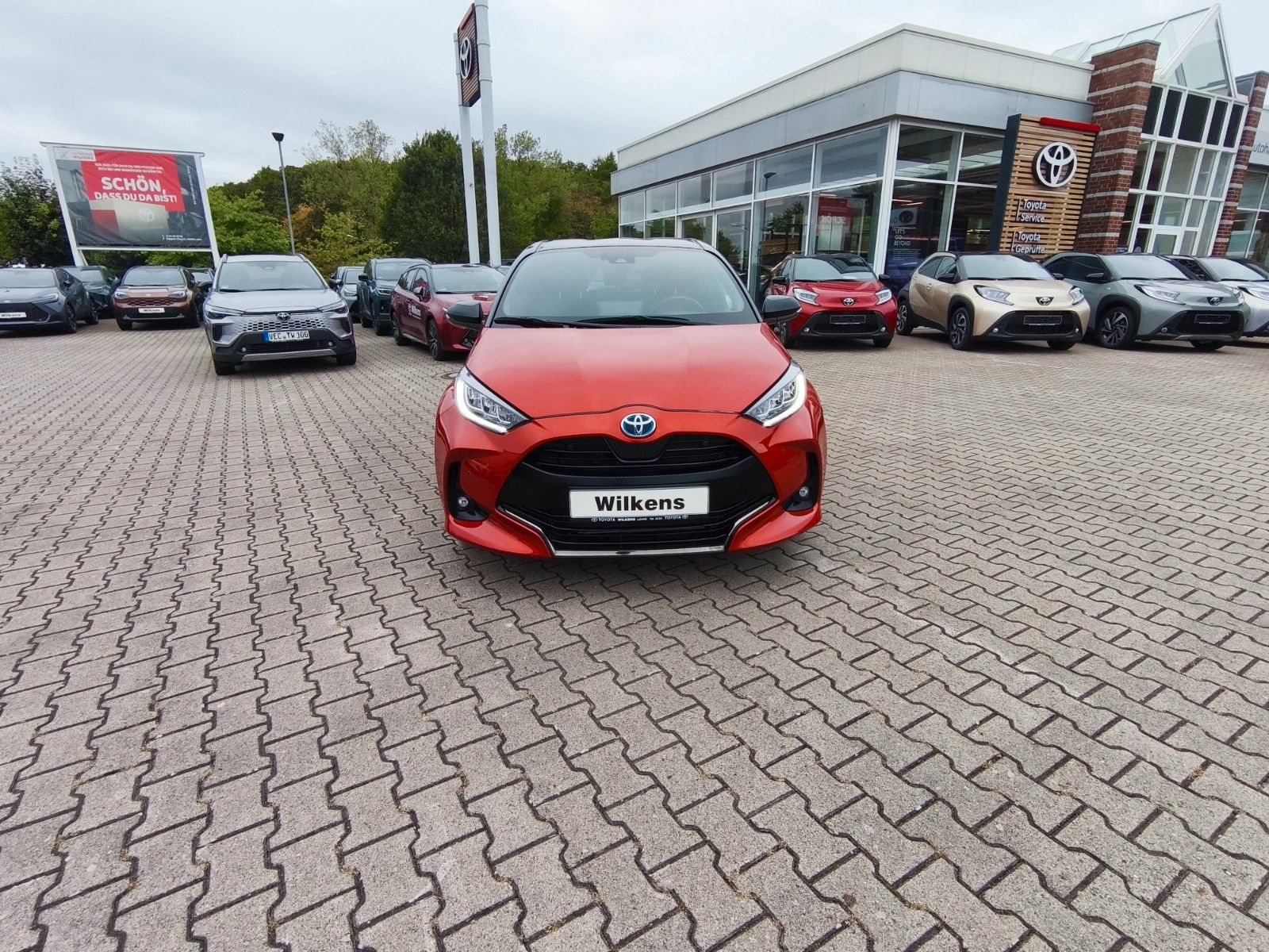 Toyota Yaris Hybrid Style imagem 2