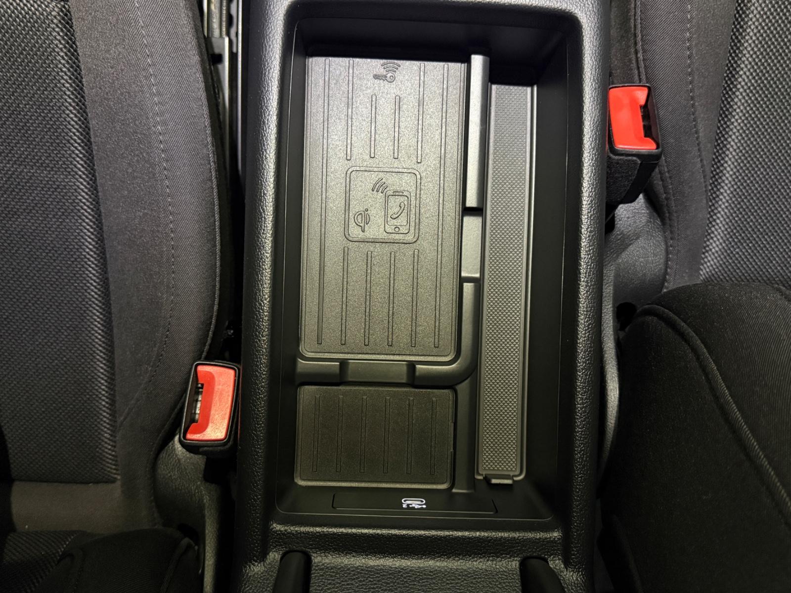 Audi A4 AUT ACC AHK RKAM NAVI Massage SH CarPlay USB