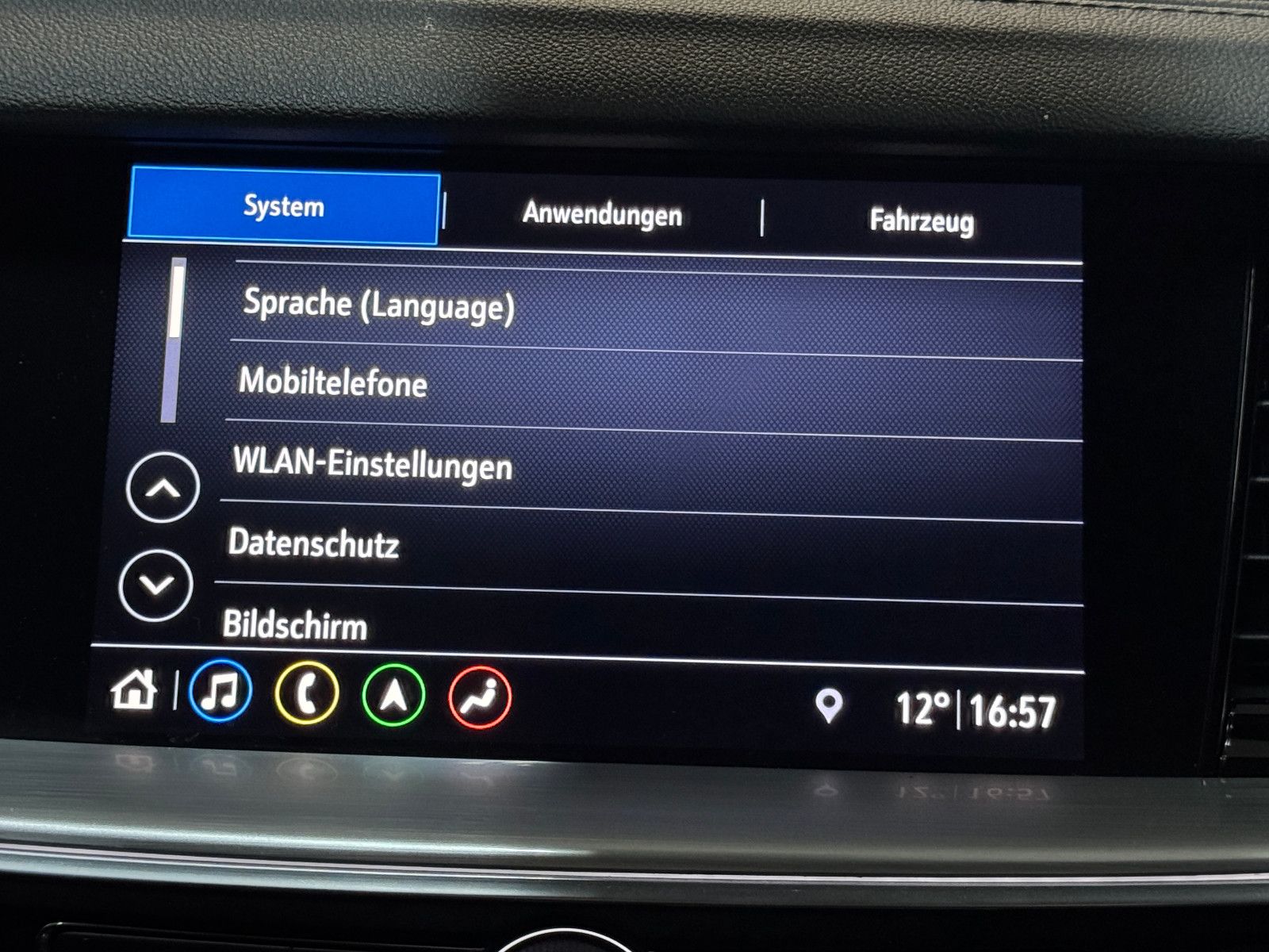 Fahrzeugabbildung Opel Insignia B Sports Tourer GSi 4X4 OPC PERFORMANCE