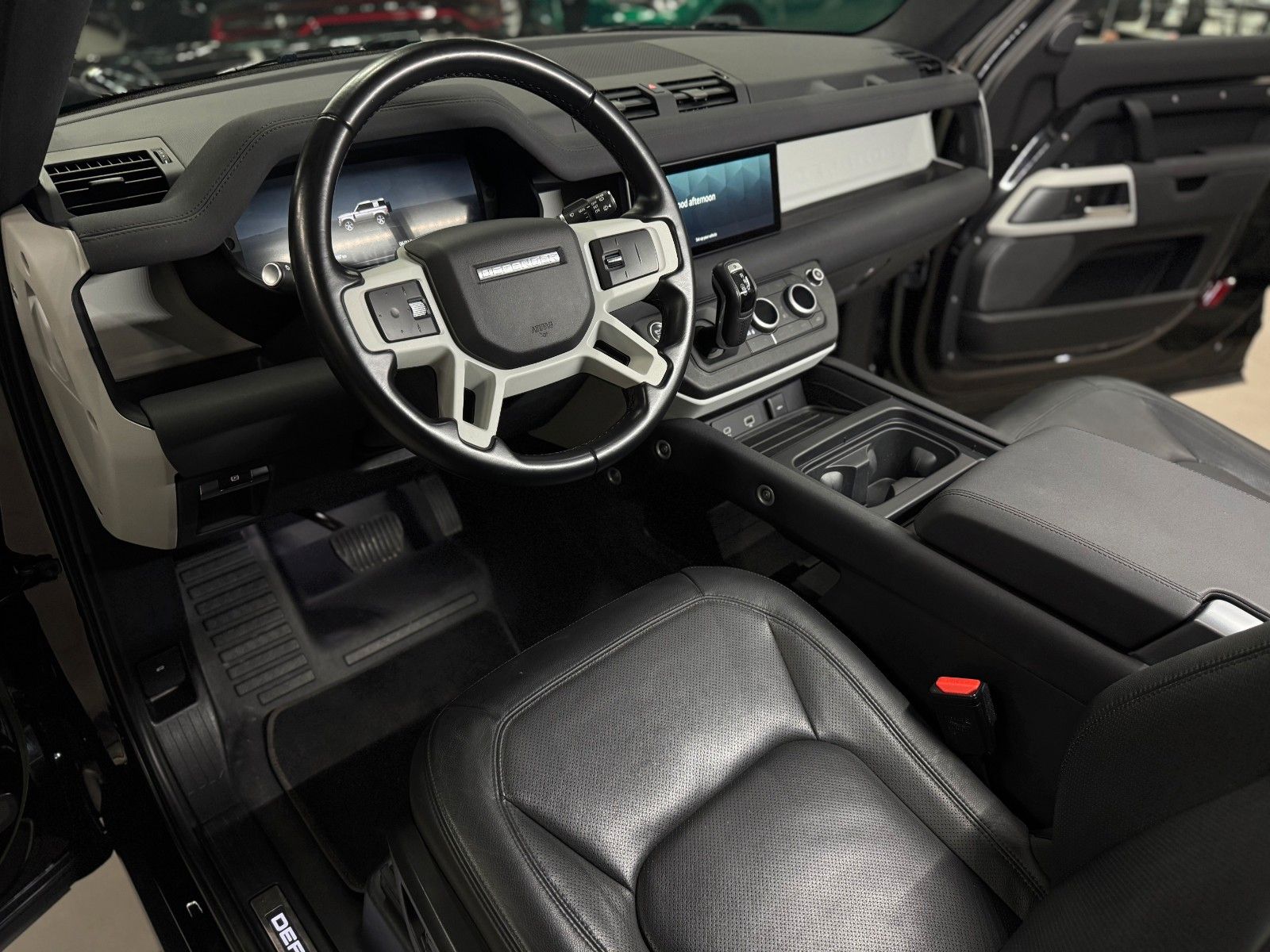 Fahrzeugabbildung Land Rover Defender 90 P400 3.0 XS Edition