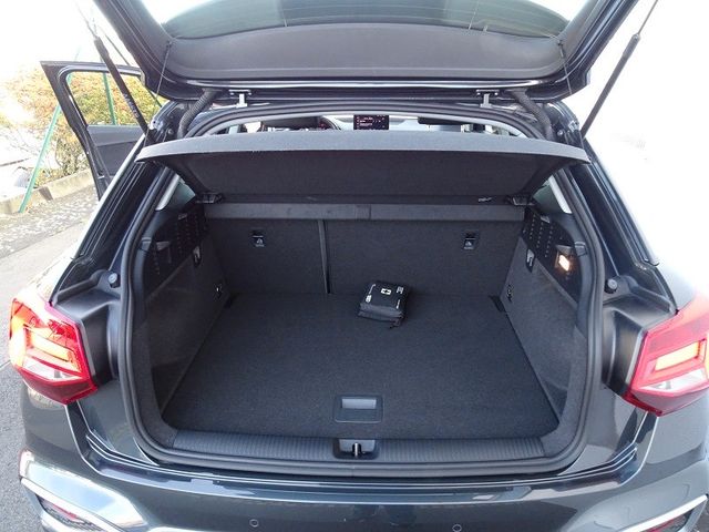 Q2 35 TFSI S-tronic advanced