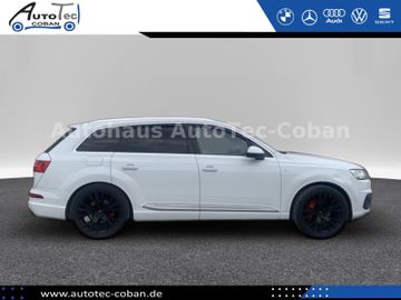 Audi Q7 - 6