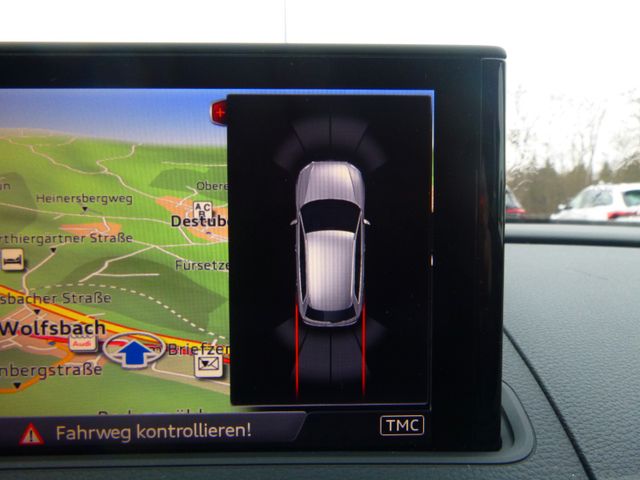 Fahrzeugabbildung Audi A3 Sportback 35 TFSI >AUT/NAV/Sitzheiz/Einparkh<