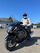 Suzuki GSX 1300 R Hayabusa  - SUZUKI GSX1300R HAYABUSA