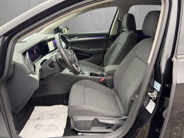 Golf VIII Life 1.5 eTSI DSG/NAVI/L+S/SHZ/LED/