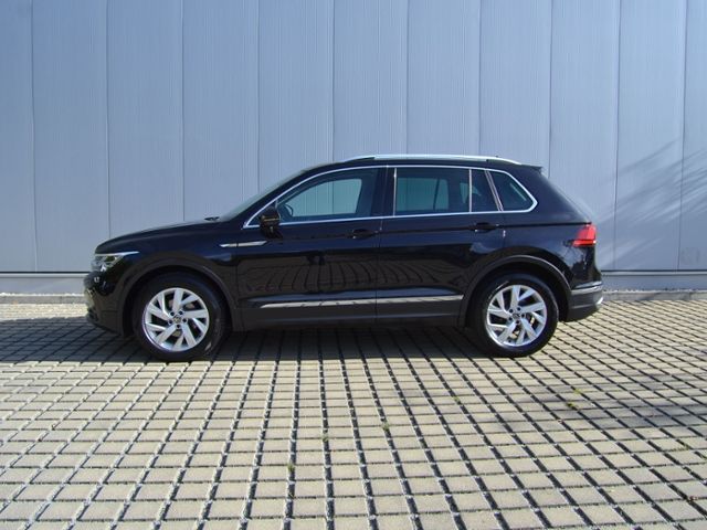 Tiguan 1.5 TSI DSG Elegance AHK/18-ZOLL/MATRIX/N