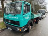 Mercedes-Benz D809K