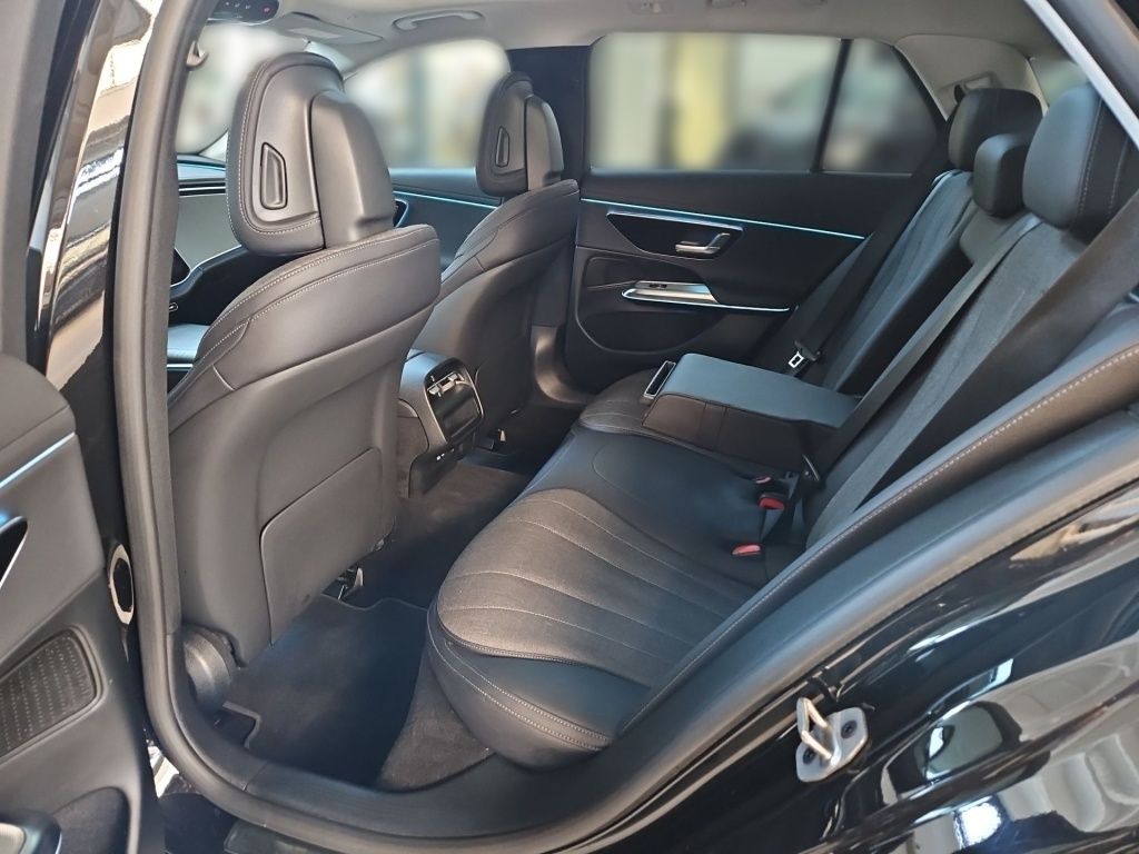 Fahrzeugabbildung Mercedes-Benz E 200 T Avantgarde AHK LED Pano ACC Navi KeyLess