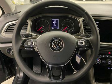 Fahrzeugabbildung Volkswagen T-Roc 1.5 TSI DSG STYLE++NAVI+++voll LED+ACC+17"