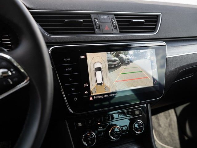 Superb Combi 2.0 TDI Premium Edition DSG 4x4 AHK