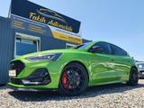 Ford Focus Lim. ST X Performance Leder Navi LED - Ford Focus: Grün, Metallic