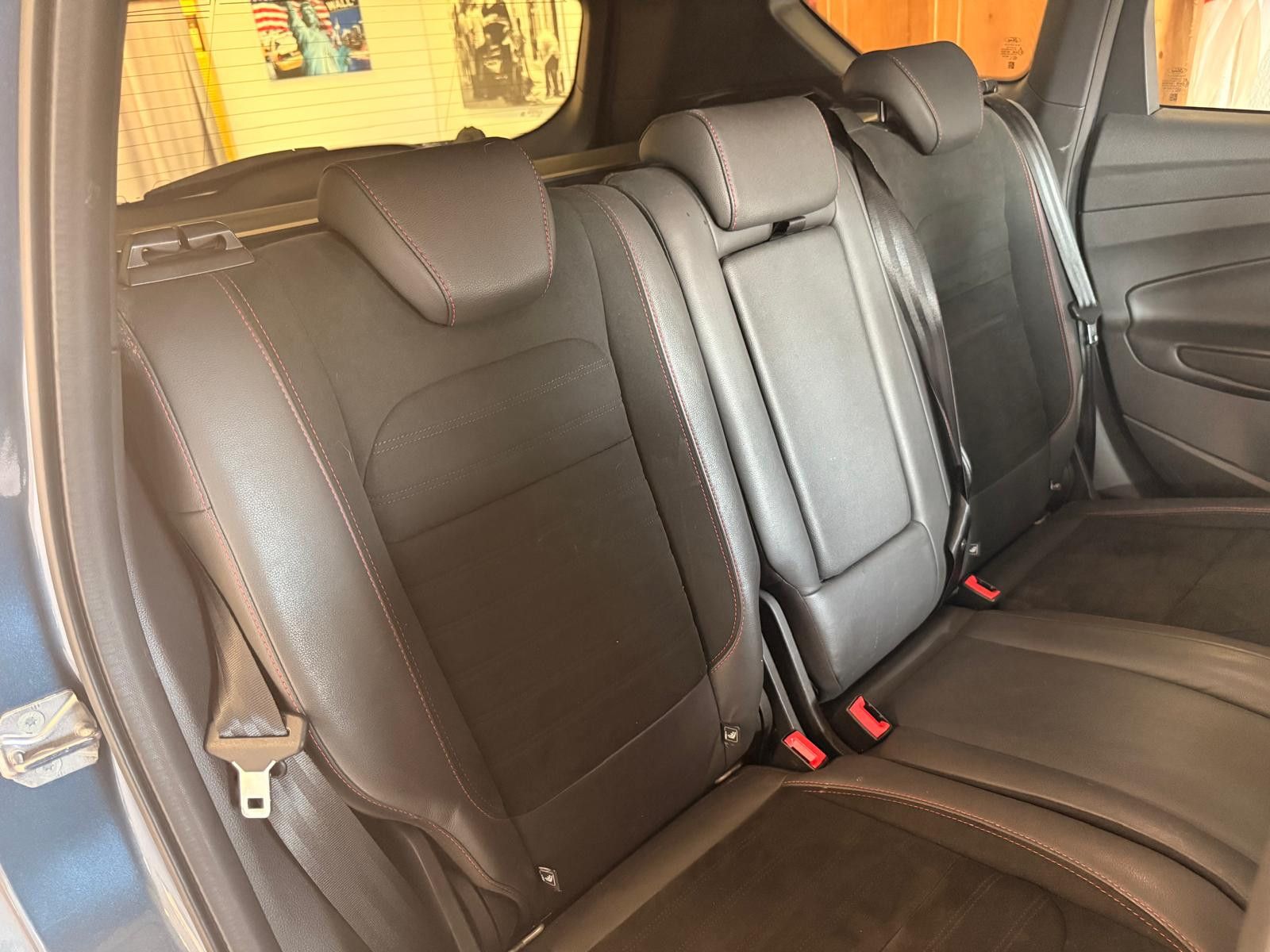 Fahrzeugabbildung Ford Kuga ST-Line / NAVI/ KLIMA/AHK/ALLRAD