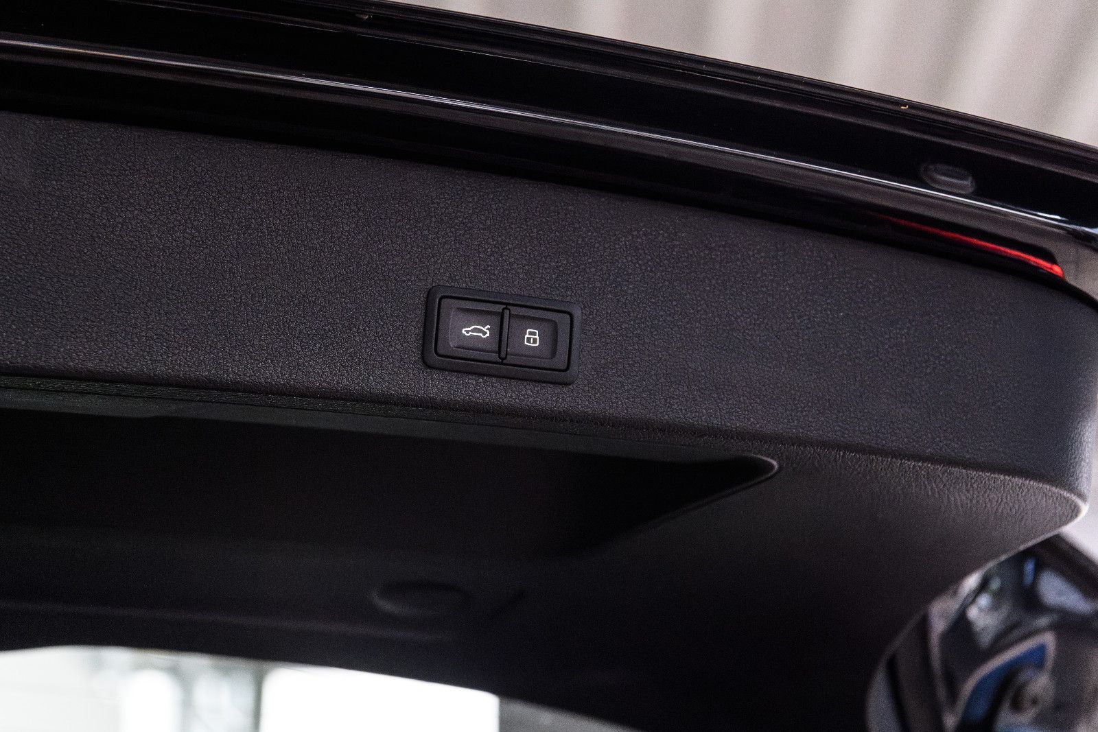 Fahrzeugabbildung Audi Q2 35 TFSI S tronic LED/SZH/NAVI
