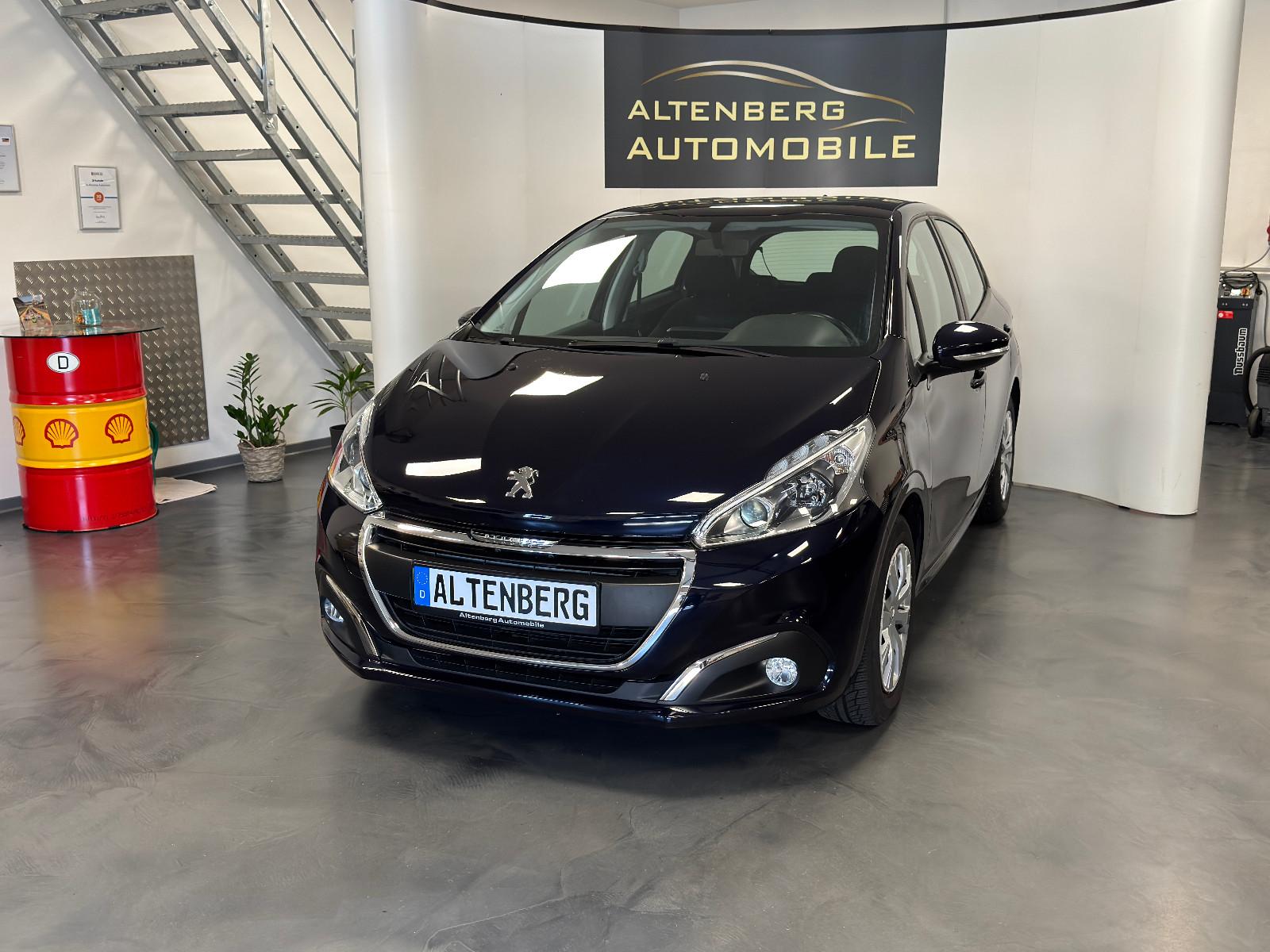 Peugeot 208 Active PDC Klima Tempomat Sitzhzg.