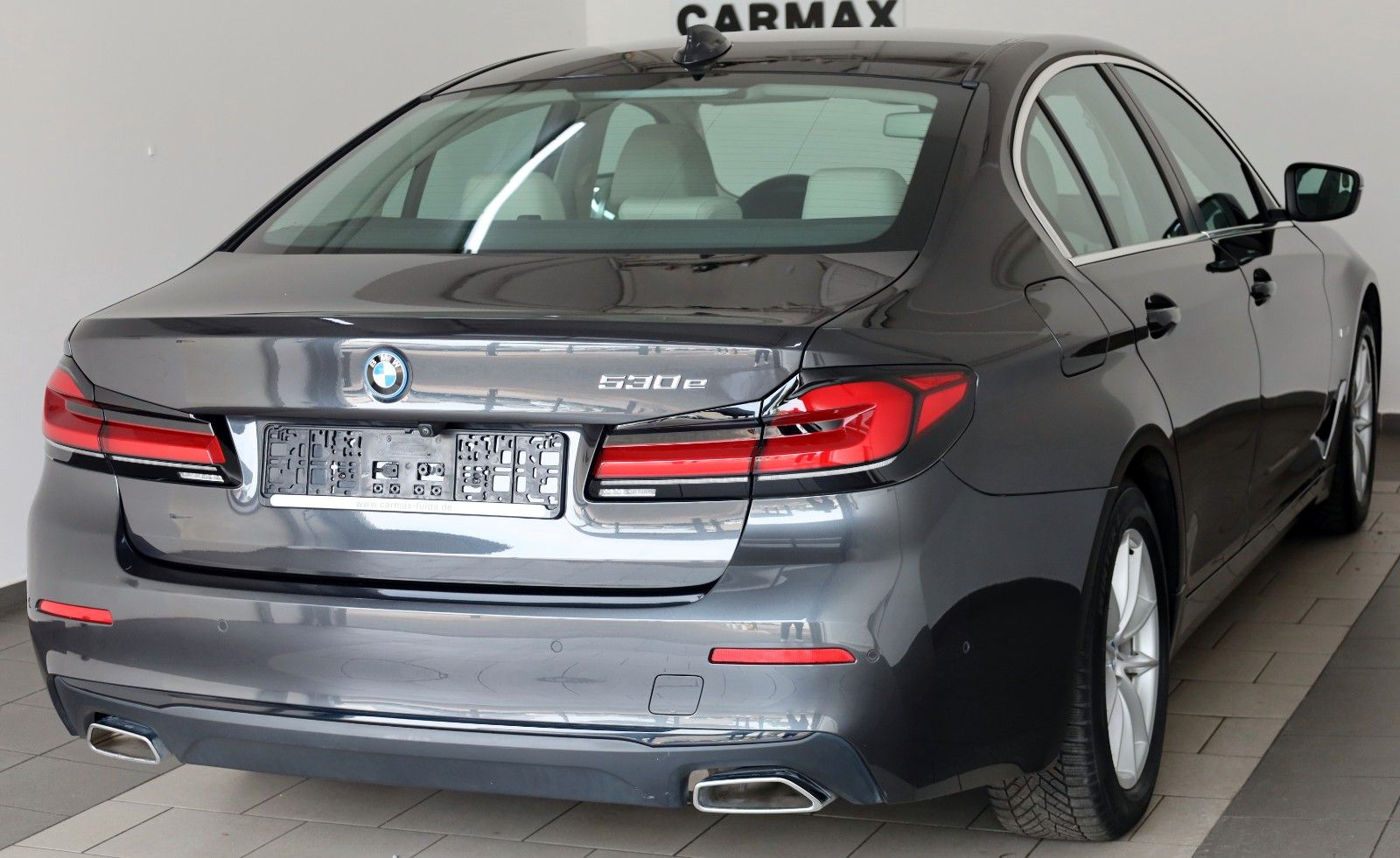 Fahrzeugabbildung BMW 530e Leder,Navi,LED,SpSi,SH,Kamera,Parkassist.