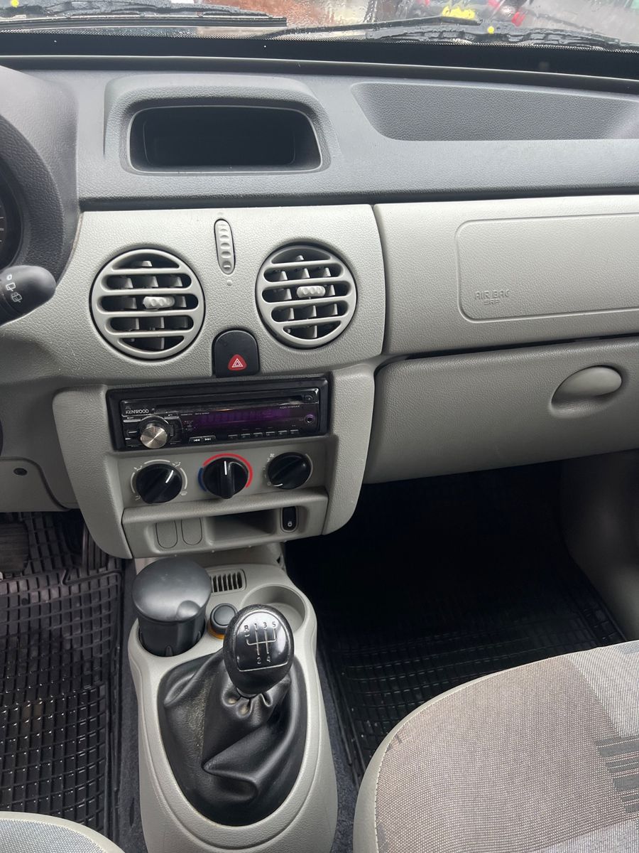 Fahrzeugabbildung Renault Kangoo Campus * 1.HAND *