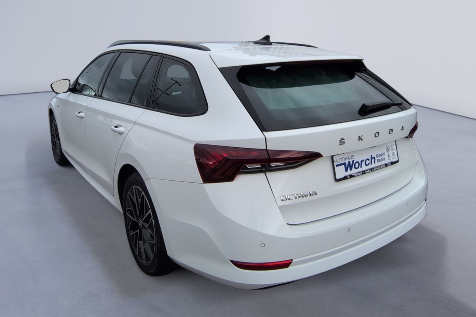 Octavia Combi 2.0 TDI DSG Clever PANO+KAMERA