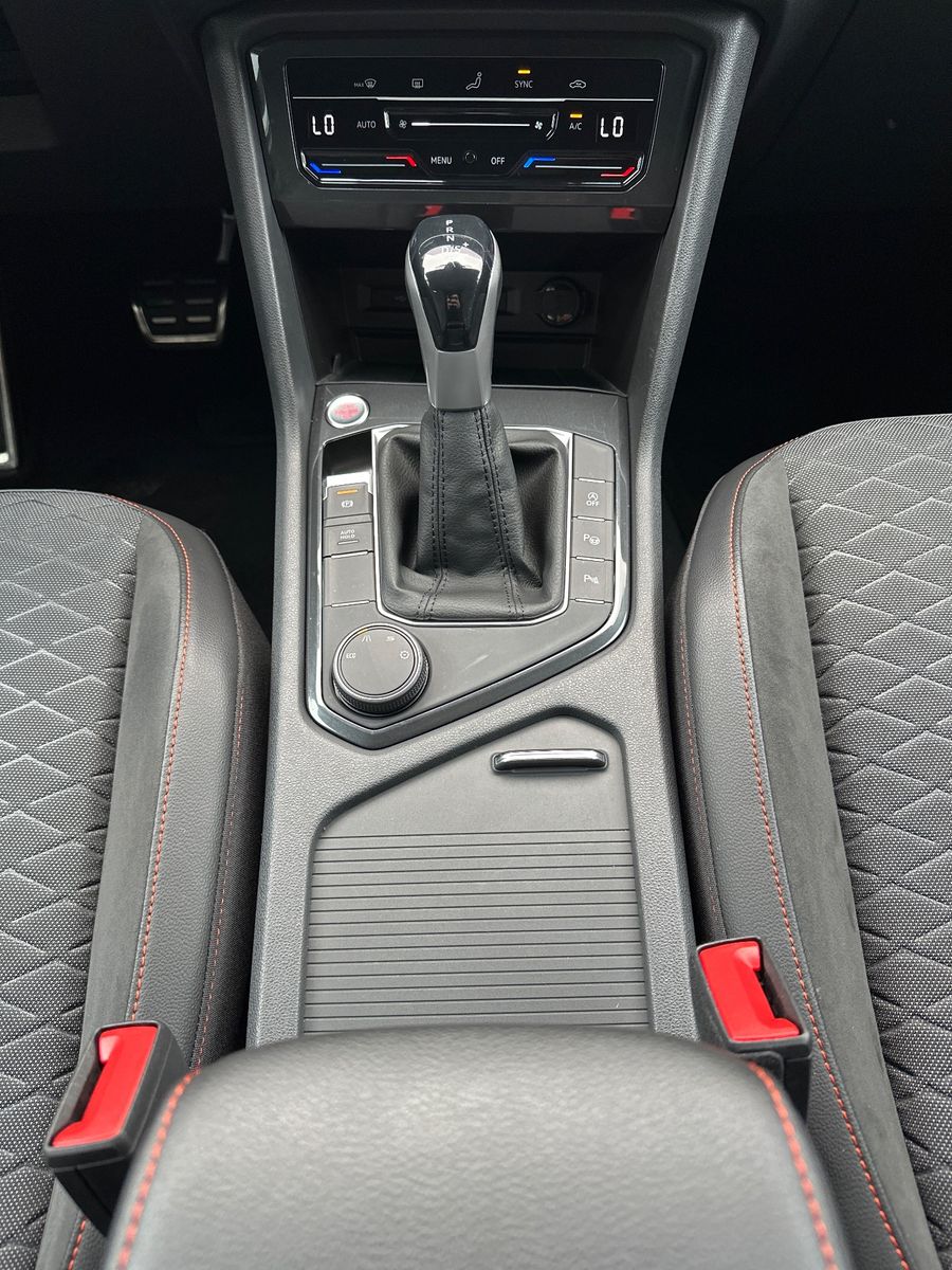 Fahrzeugabbildung SEAT Tarraco 2.0 TDI DSG FR NAV+LED+AHK+ACC+KAM