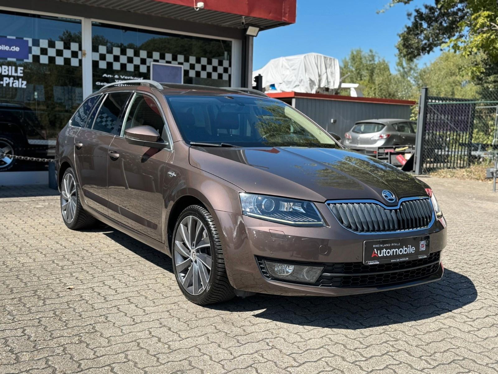 Skoda Octavia Combi L&K/2.HAND/PANO/XENON