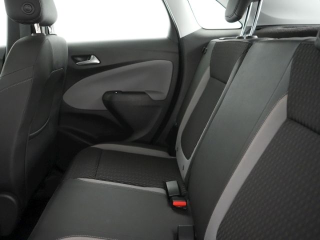 Crossland X INNOVATION+AHK+CARPLAY+SITZ-/LENKRAD