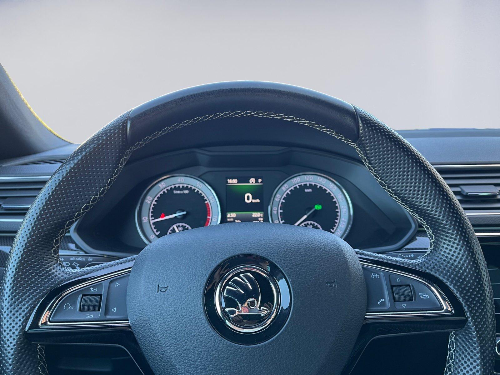 Skoda Superb Combi 1.8TSI DSG Sportline Navi+Winterpak