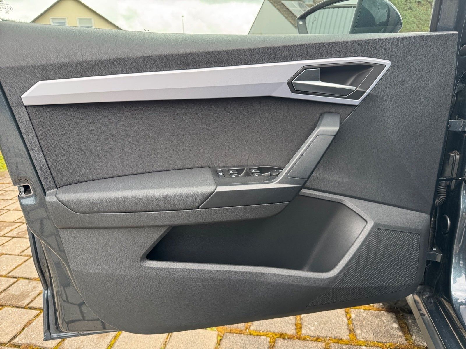 Fahrzeugabbildung SEAT Arona FR-Line 1.0 TSI