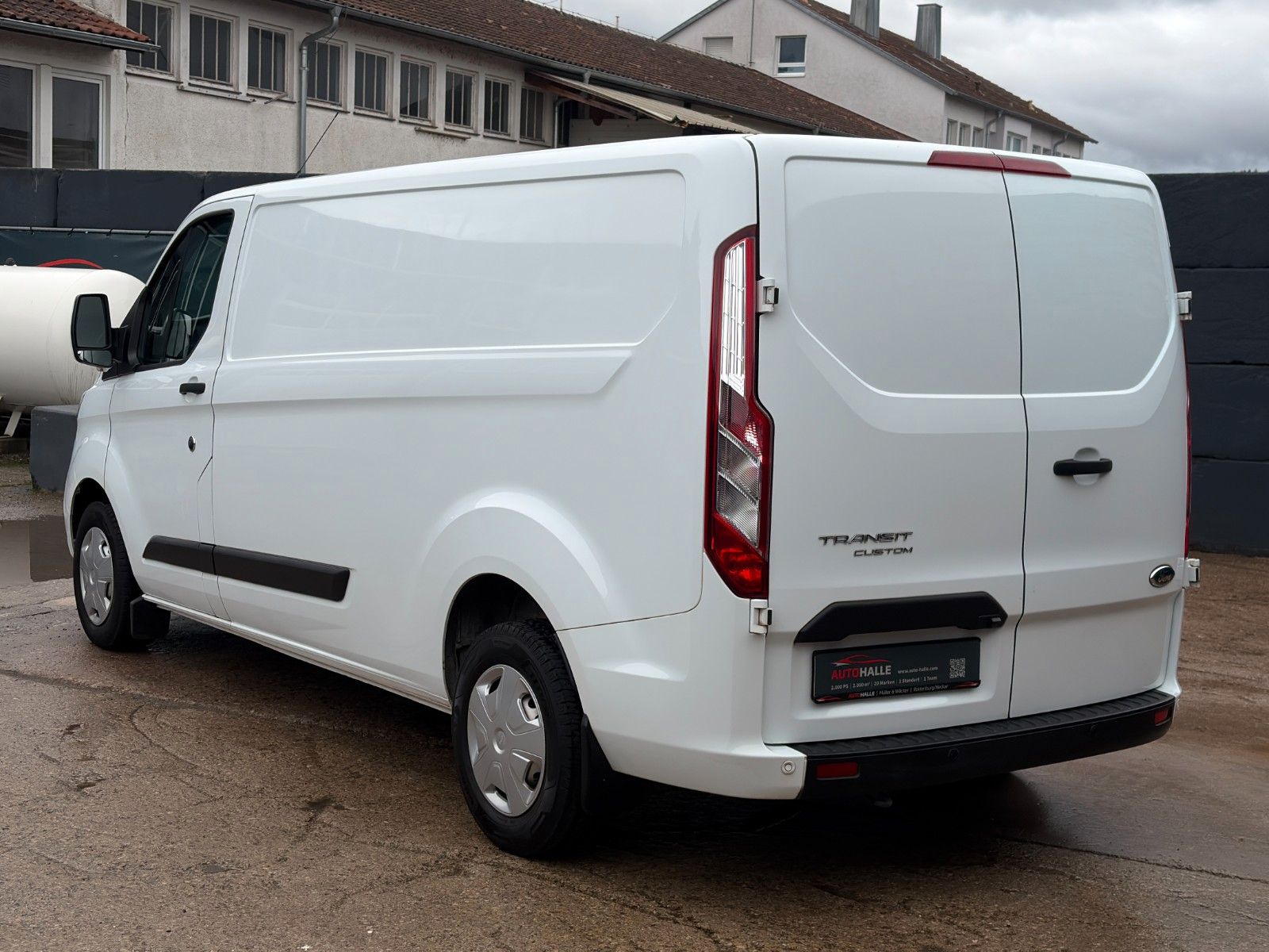 Fahrzeugabbildung Ford Transit Custom 300 L2 H1 Trend Navi Kamera Temp.