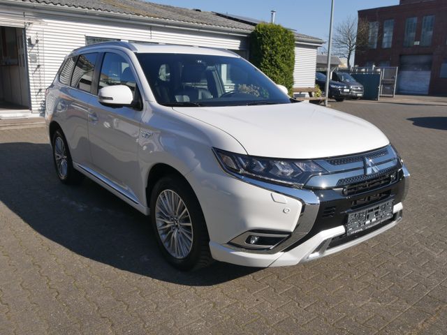 Mitsubishi Outlander PHEV Top Aut. 4WD Leder LED