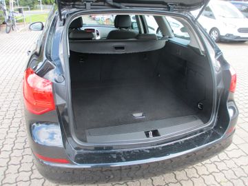 Opel Astra J Sports Tourer Selection Diesel