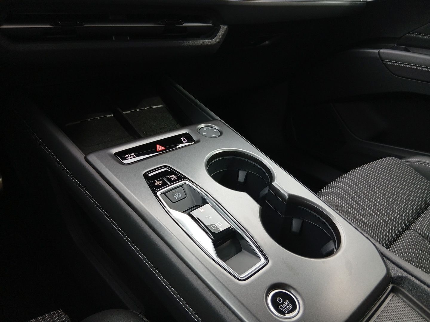 Audi Q4 e-tron - Bild 25